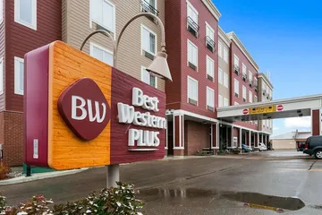 Best Western Plus Chateau Inn Sylvan Lake