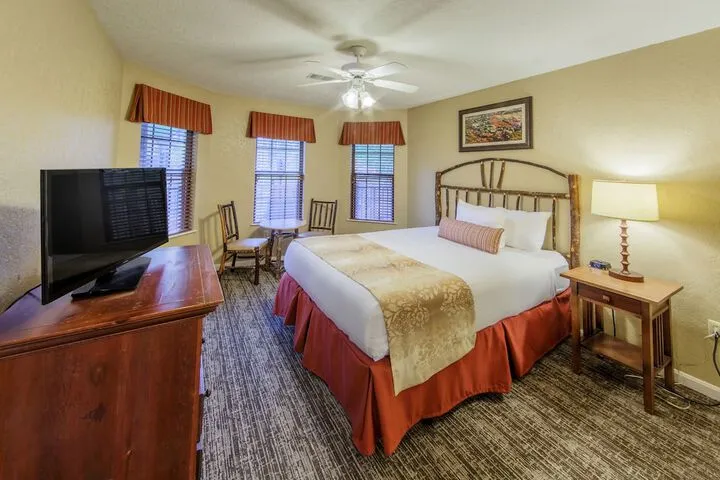 Room 2 of 53