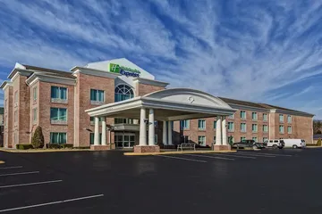 Holiday Inn Express & Suites London by IHG