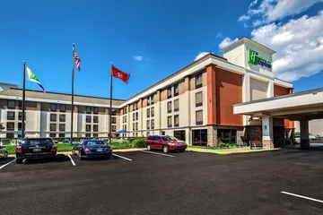 Holiday Inn Express Memphis Medical Center Midtown by IHG