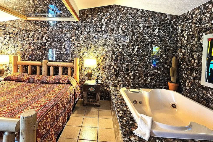 Room 5 of 21