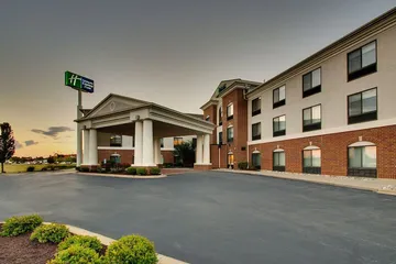 Holiday Inn Express & Suites Morris by IHG