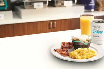 Holiday Inn Express Hotel & Suites Minneapolis-Minnetonka by IHG