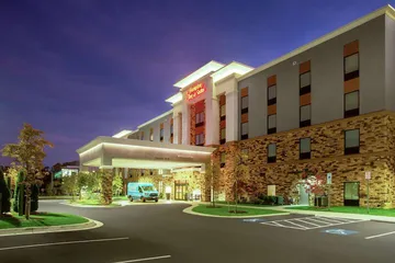Hampton Inn & Suites Glenarden / Washington DC