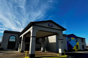 Days Inn by Wyndham Lincoln IL / Route 66