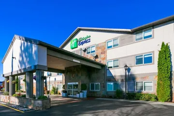 Holiday Inn Express & Suites Everett by IHG