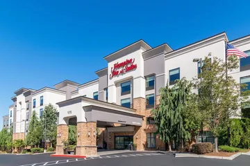 Hampton Inn & Suites Tacoma / Puyallup