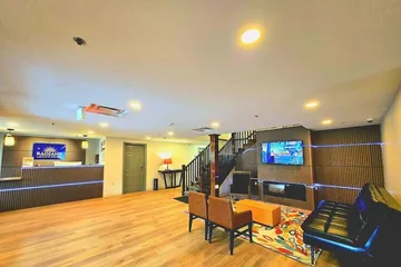 Radiant Inn & Suites