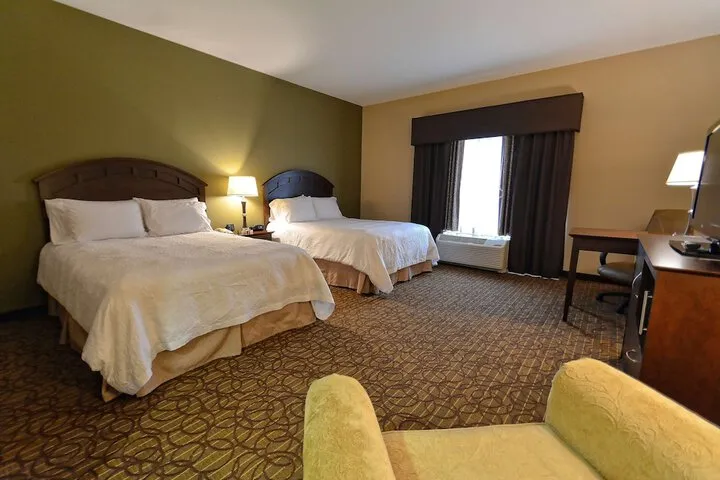 Room 4 of 46