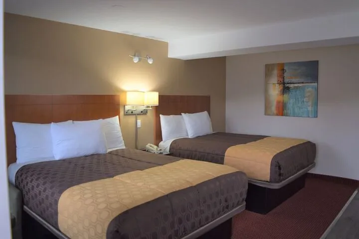 Room 3 of 35