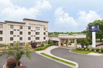 DoubleTree by Hilton Greensboro Airport
