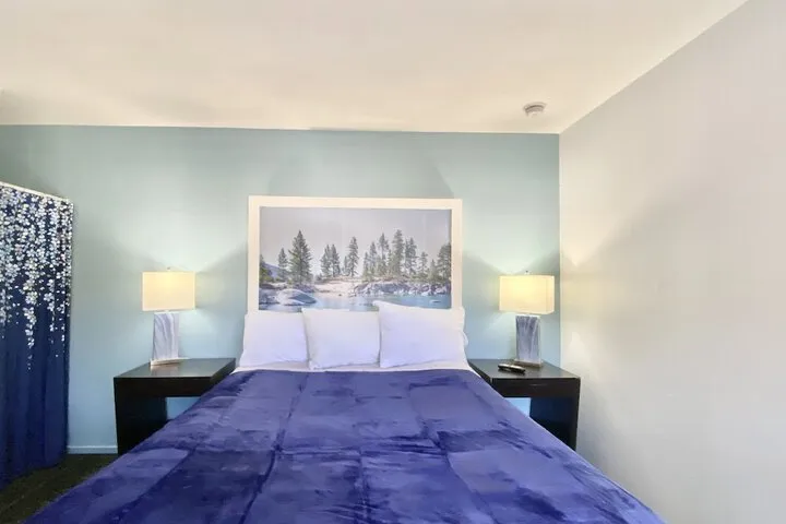 Room 2 of 26
