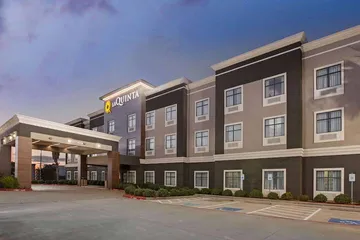 La Quinta Inn & Suites by Wyndham Houston Pasadena North