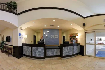 Holiday Inn Express & Suites Pekin (Peoria Area) by IHG