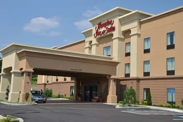 Hampton Inn & Suites Sharon