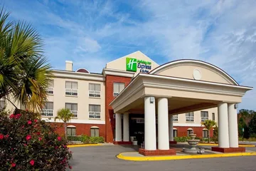 Holiday Inn Express Hotel & Suites Quincy I-10 by IHG