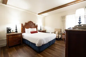 Fireside Inn & Suites Bangor