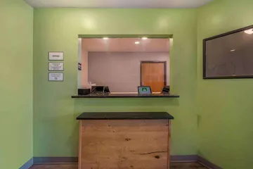 WoodSpring Suites Springdale