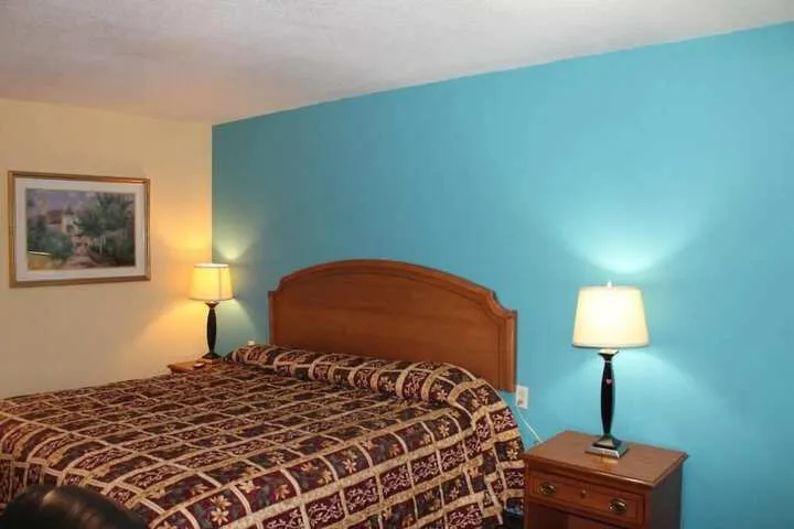 Room 3 of 29