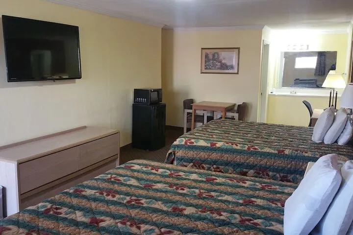 Room 5 of 26