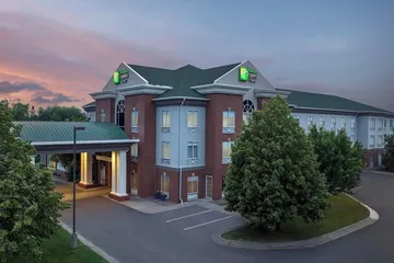 Holiday Inn Express & Suites Superior by IHG