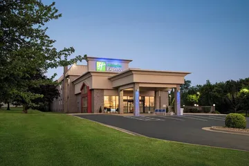 Holiday Inn Express Winchester South-Stephens City by IHG