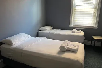 Swansea Hotel