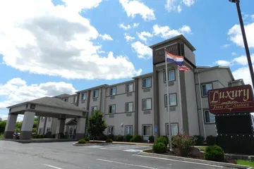 Bay Inn & Suites Troy
