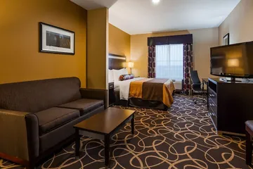 Best Western Plus Kenedy Inn