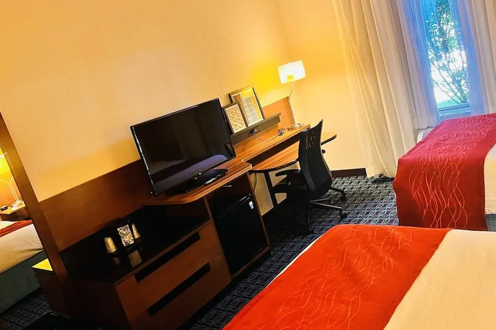 Room 5 of 41