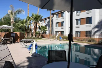 Sky Harbor Airport Inn