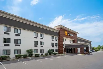 La Quinta Inn by Wyndham Indianapolis Airport Executive Dr
