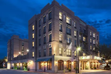 Holiday Inn Savannah Historic District by IHG