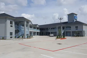 Haven Inn & Suites Willowbrook