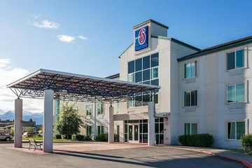 Motel 6 Anchorage AK - Midtown