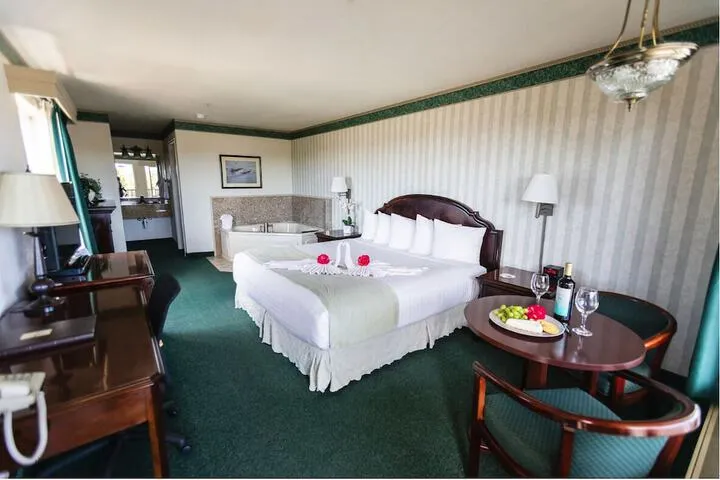 Room 2 of 48