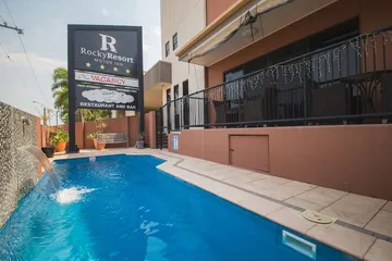 Rocky Resort Motor Inn