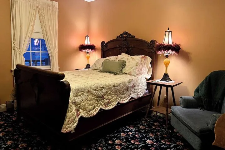 Room 4 of 60