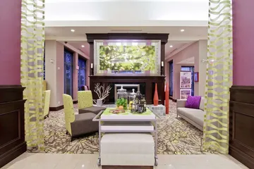 Hilton Garden Inn Toronto / Ajax