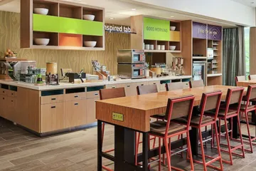 Home2 Suites by Hilton Chicago McCormick Place