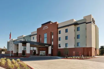 Hampton Inn & Suites Sacramento at Csus