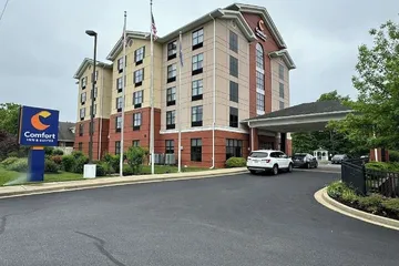 Comfort Inn & Suites Lexington Park near Pax River