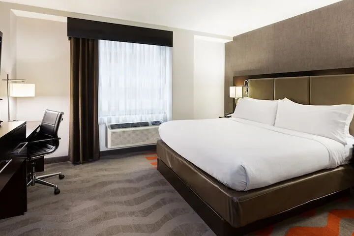 Room 3 of 29
