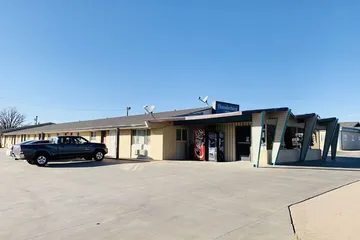 Thunderbird Inn