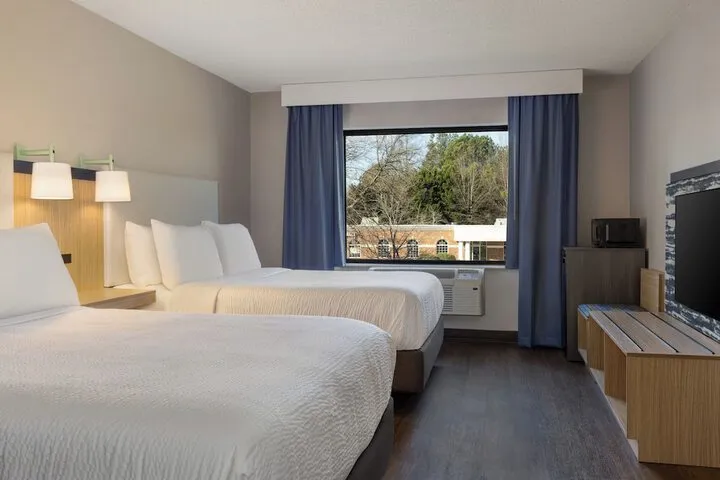 Room 3 of 26