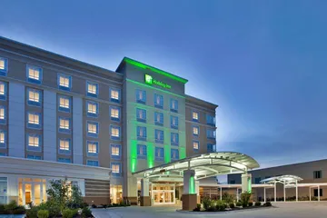 Holiday Inn Kansas City Airport by IHG
