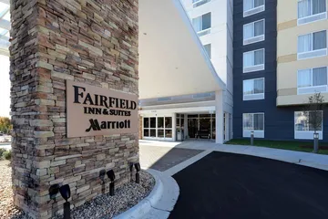 Fairfield Inn & Suites by Marriott Raleigh Capital Blvd. / I-540