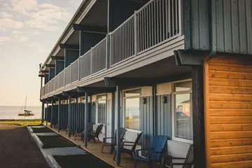 Riôtel Carleton-sur-Mer