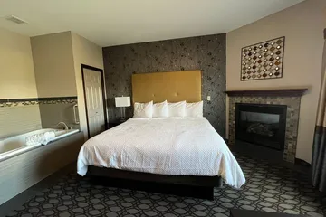 Sunrise Inn Villas and Suites