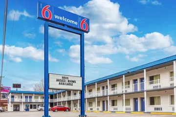 Motel 6 Huntington WV